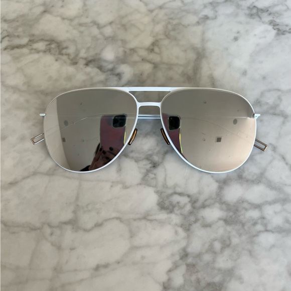 Dior Homme White/Silver Aviator Sunglasses - Picture 1 of 5